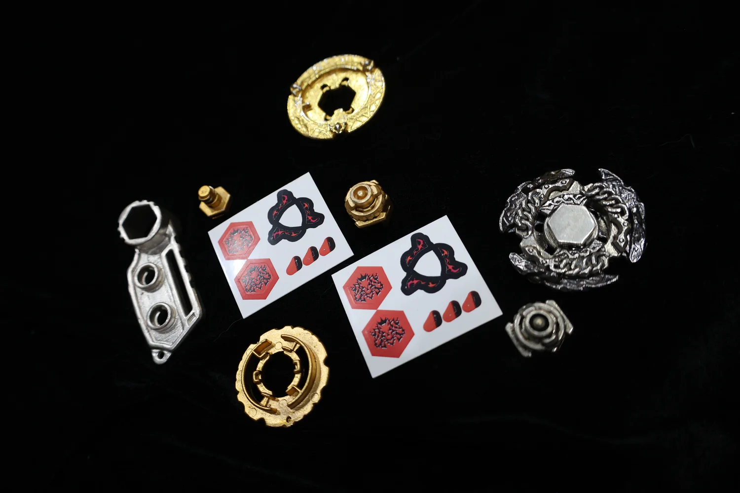 all parts in full metal beyblade set closeup