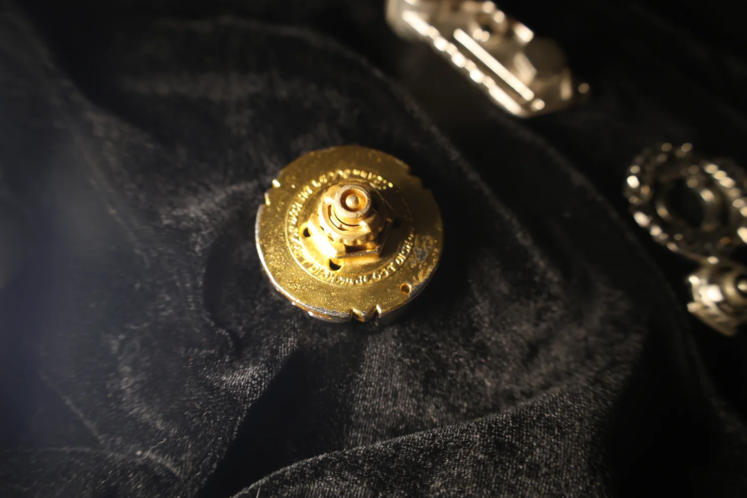 full metal hades kerbecs beyblade set gold tip attack mode
